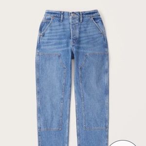 Abercrombie & Fitch Dad High Rise Cargo jeans